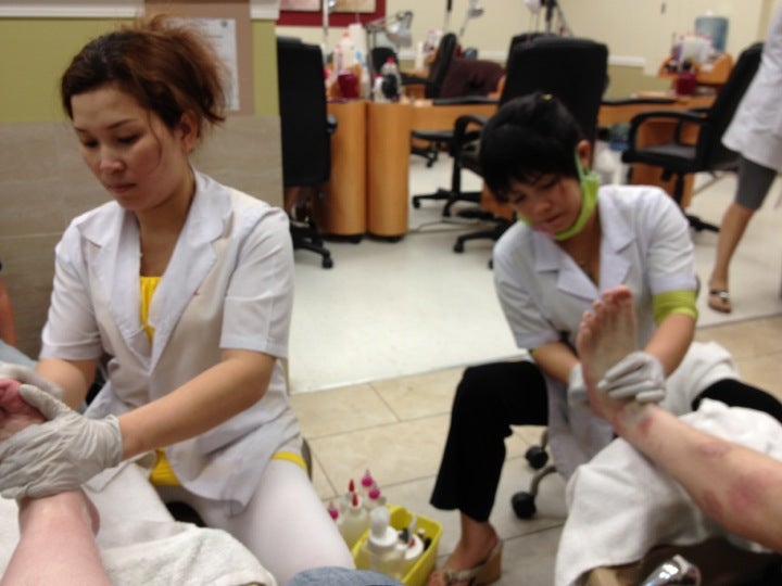 Da-Vi Nails 3223 E Hammer Ln, Stockton