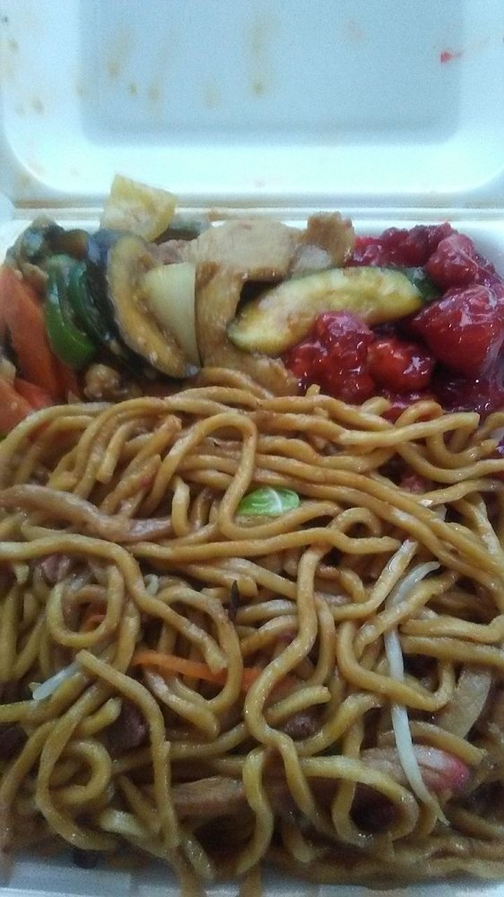 Mandarin Villa Express 3201 W Benjamin Holt Dr Suite 99, Stockton