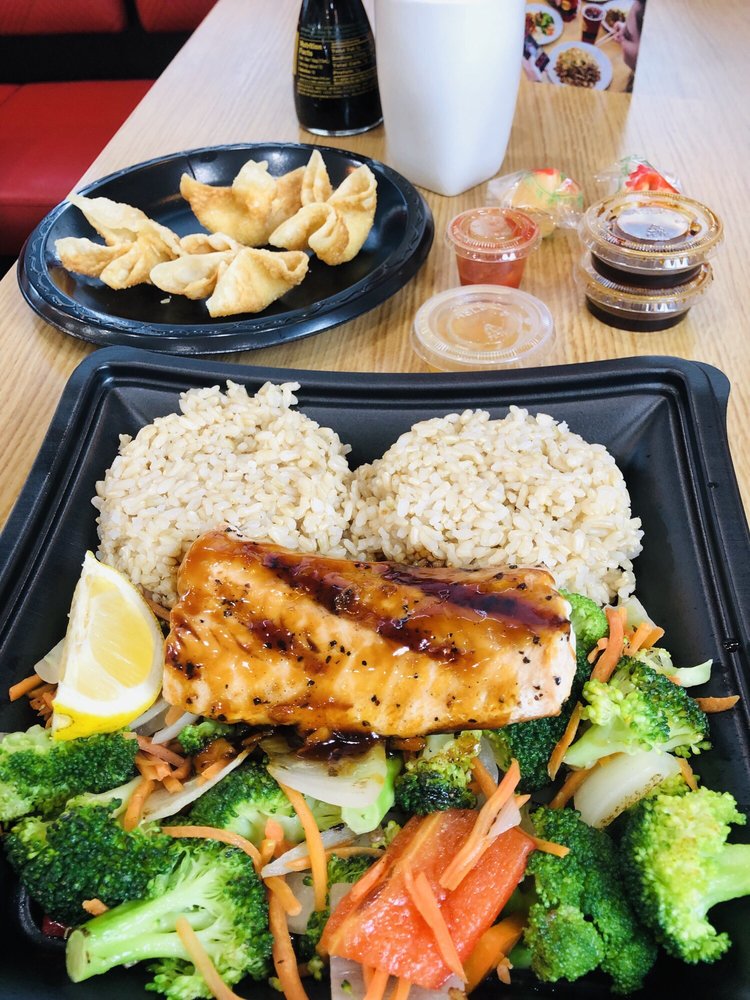 Pick Up Stix Fresh Asian Flavors 3960 Laurel Canyon Blvd, Studio City