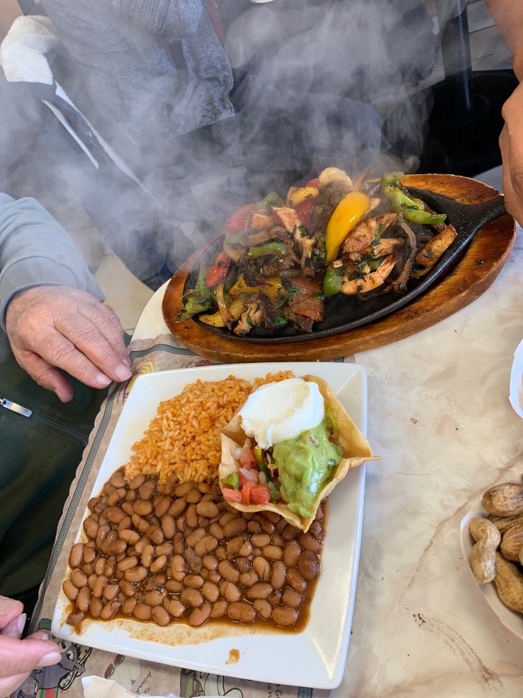 RJM Mexican Grill 8181 Sunland Blvd B, Sun Valley
