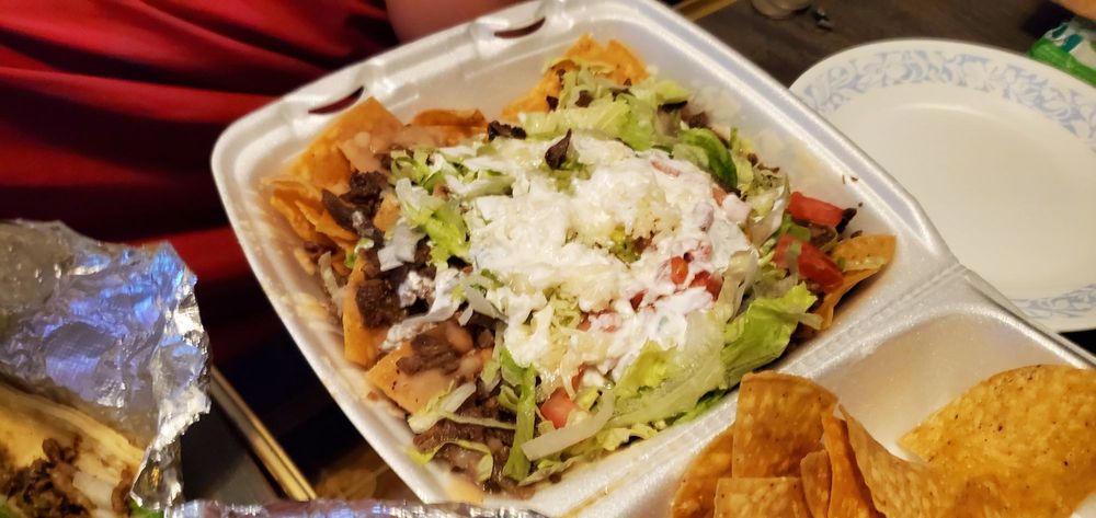 El Caporal 8450 Laurel Canyon Blvd, Sun Valley