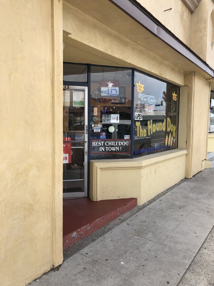 Hound Dog Hot Dog Shop 2802, 8749 Glenoaks Blvd, Sun Valley
