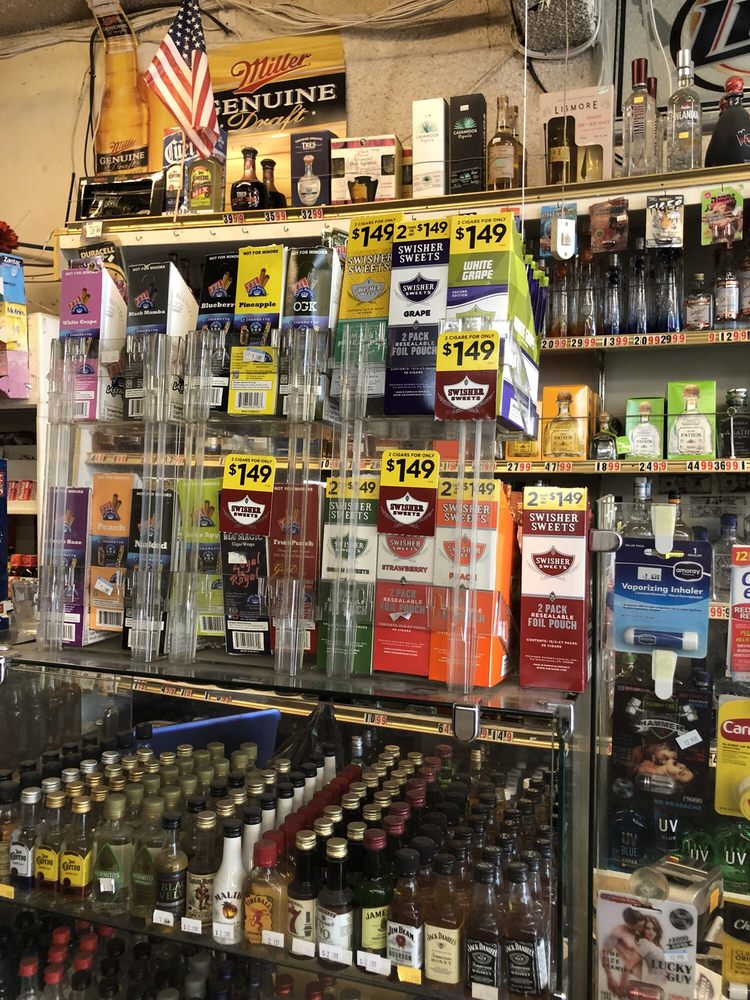 Rodero's Liquor Store