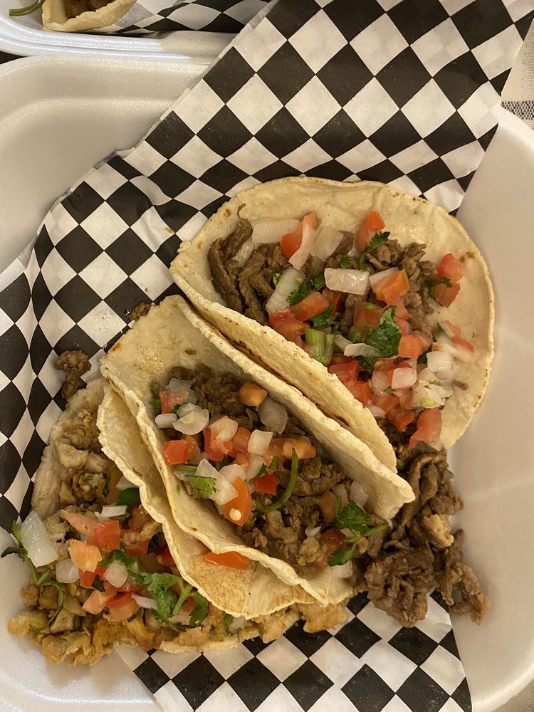 Nana's Kitchen El Patio 14071 Polk St, Sylmar