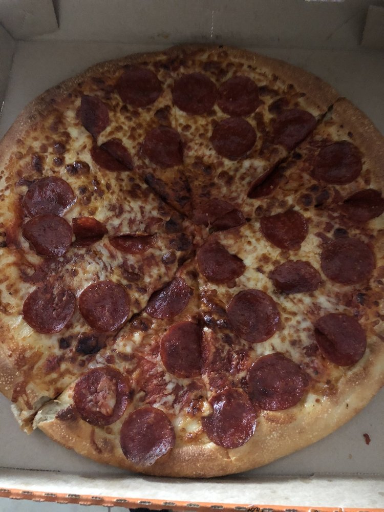 Little Caesars Pizza 13060 Glenoaks Blvd #113, Sylmar