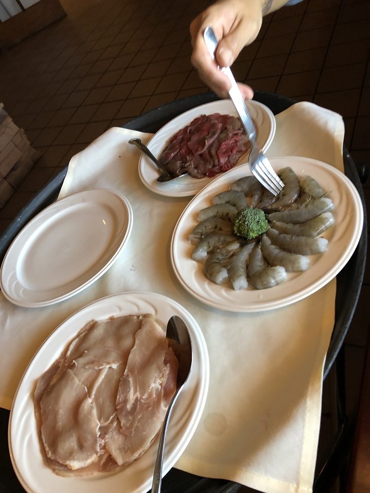 Chin's Gourmet 27464 Jefferson Ave, Temecula