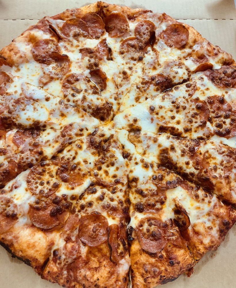 Stadium Pizza 31950 Temecula Pkwy, Temecula