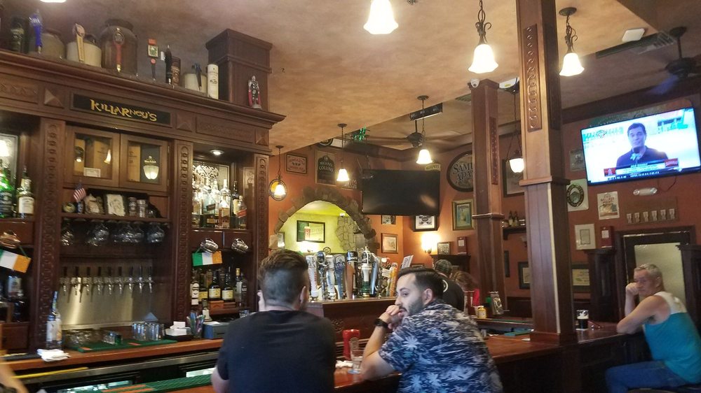 Killarney's Restaurant & Irish Pub 32475 Temecula Pkwy G101, Temecula
