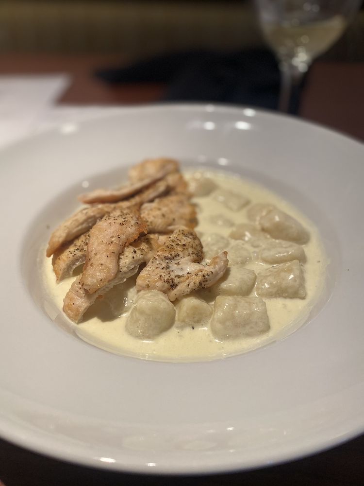 Francesca's Italian Kitchen 31165 Temecula Pkwy, Temecula