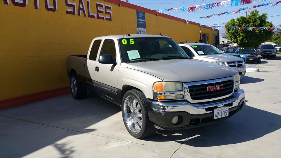 hHERNANDEZ AUTO SALES