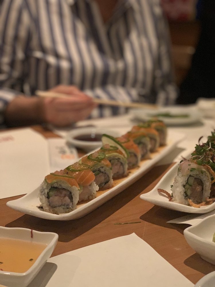 Sushi Yuzu 10118 Riverside Dr, Toluca Lake