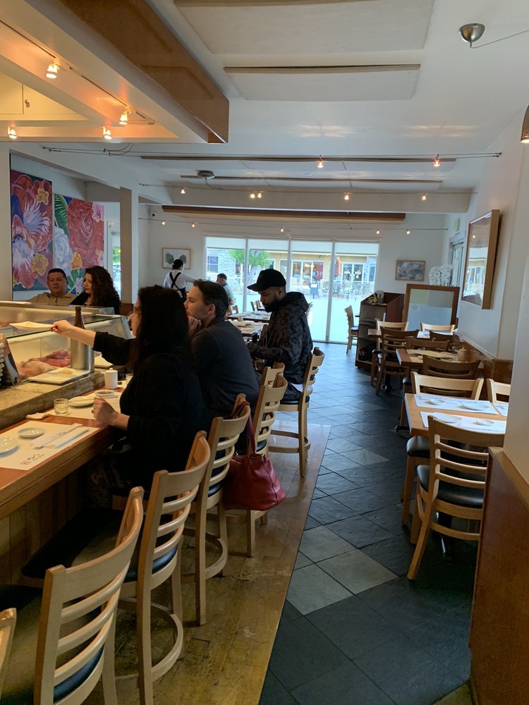 Sushi Yuzu 10118 Riverside Dr, Toluca Lake