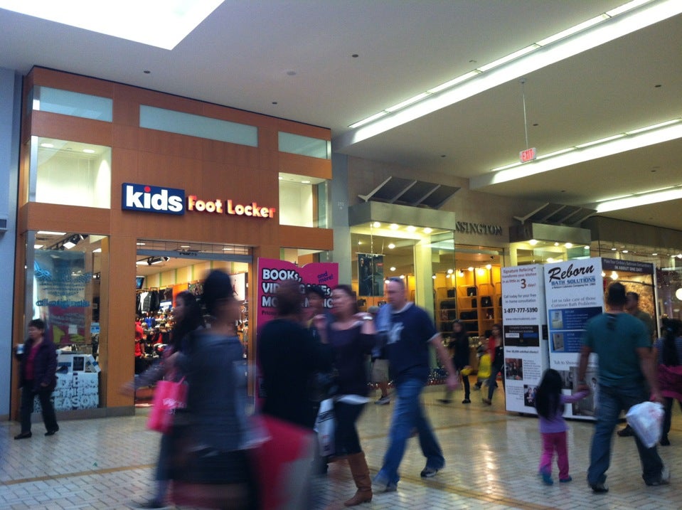 Foot Locker Torrance