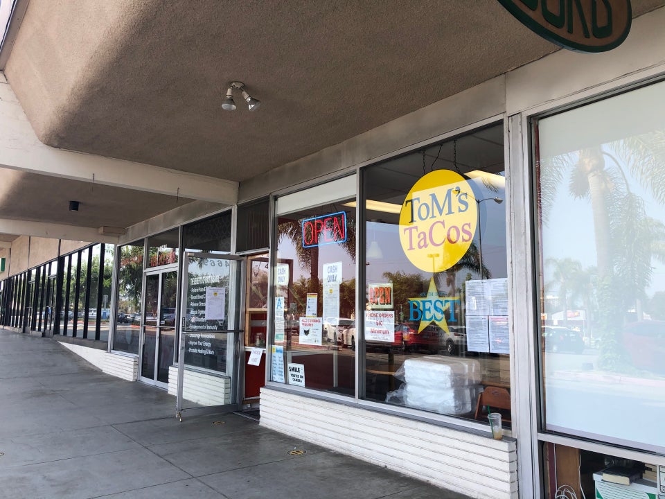 Tom's Tacos 4669 Torrance Blvd, Torrance
