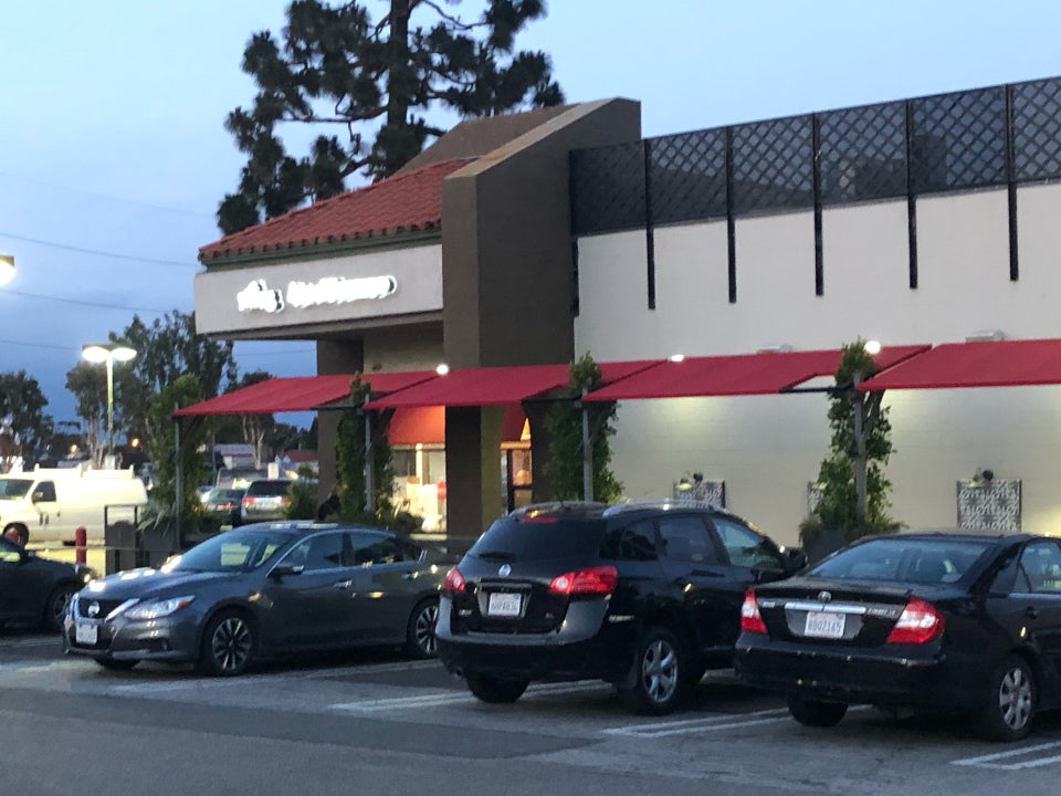 King Mediterrano 4354 Redondo Beach Blvd, Torrance