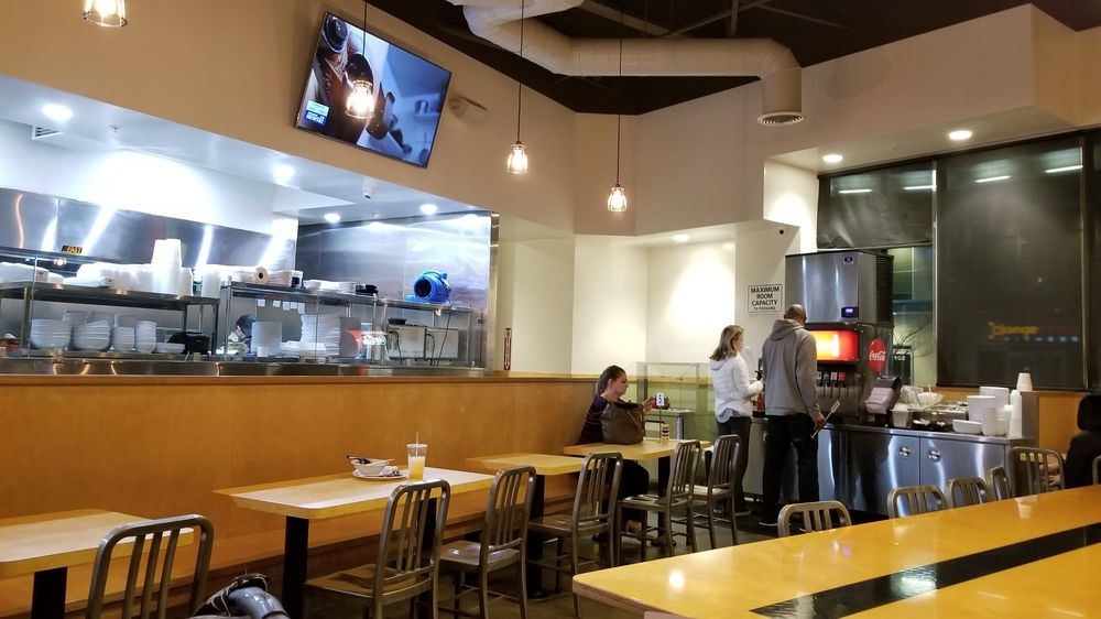 Thai Hub Street Food 3720 CA-1, Torrance