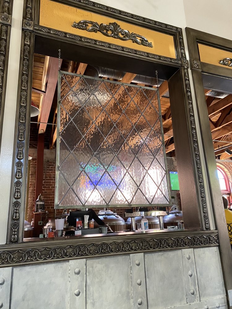 Red Car Brewery & Restaurant 1266 Sartori Ave, Torrance