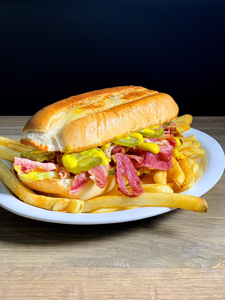 Queens Burgers - Tujunga 6705 Foothill Blvd, Tujunga