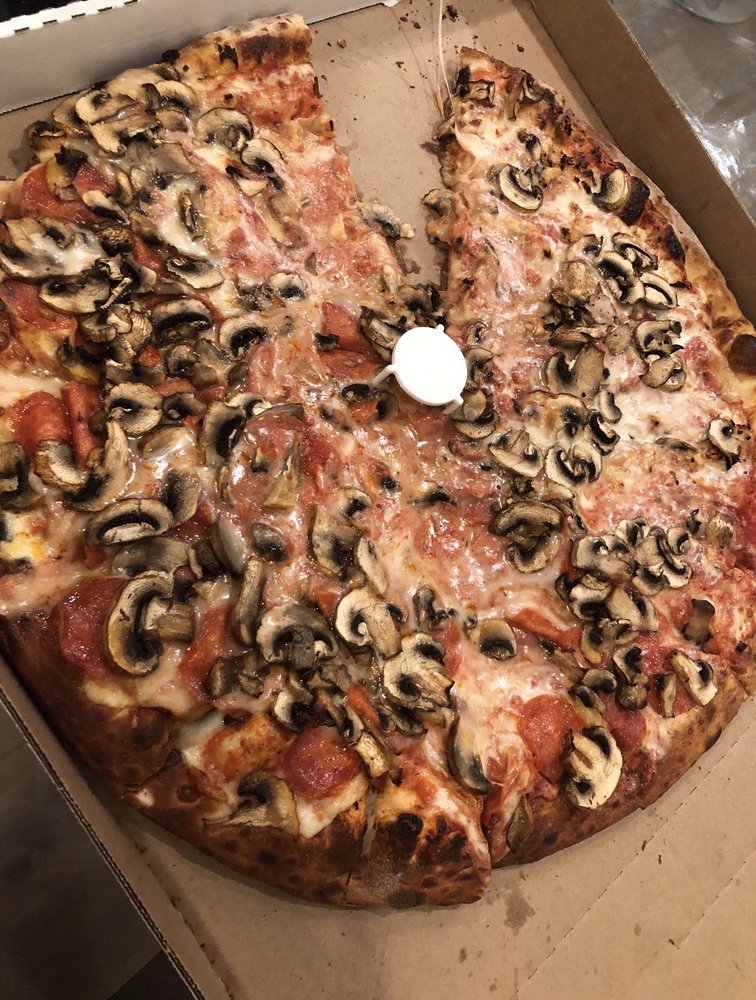 Guido's Pizza & Pasta 6817 Balboa Blvd d, Van Nuys