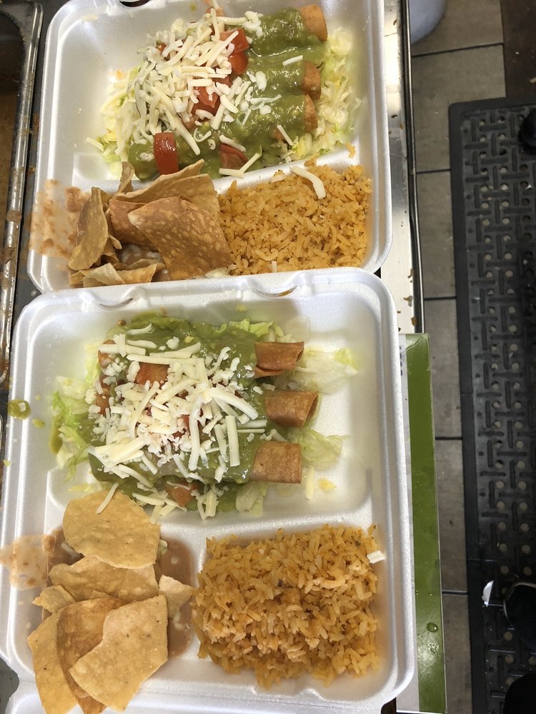 El Taco Llama 16858 Sherman Way, Van Nuys