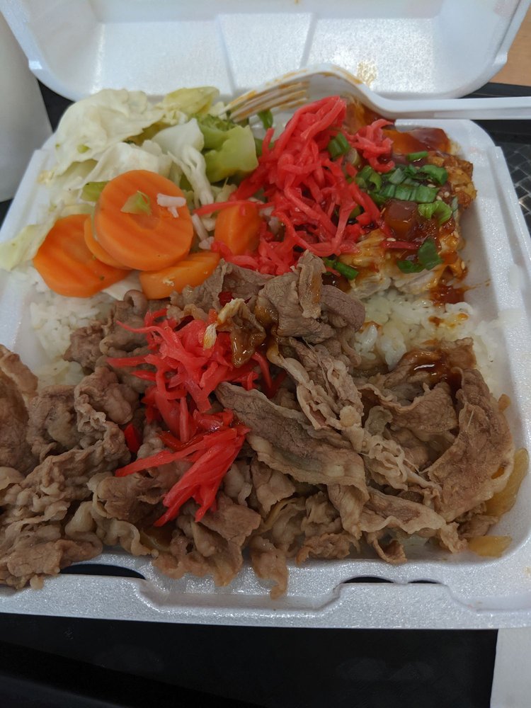 Yoshinoya Van Nuys 6562 Van Nuys Blvd # 64, Van Nuys