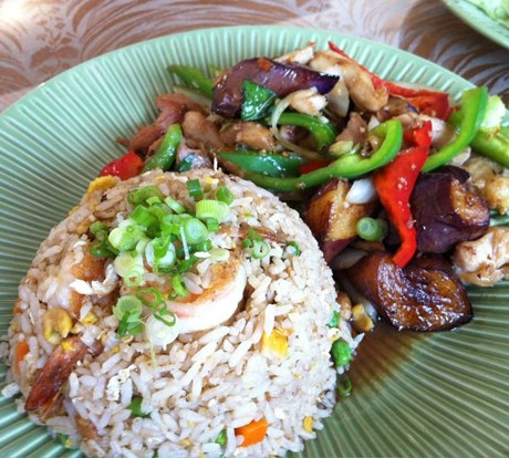 Grandma's Thai Kitchen 13230 Burbank Blvd, Van Nuys