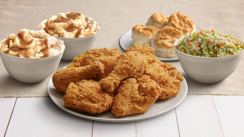 KFC 555 S Glendora Ave, West Covina