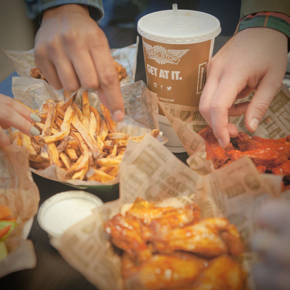 Wingstop 465 N Azusa Ave, West Covina