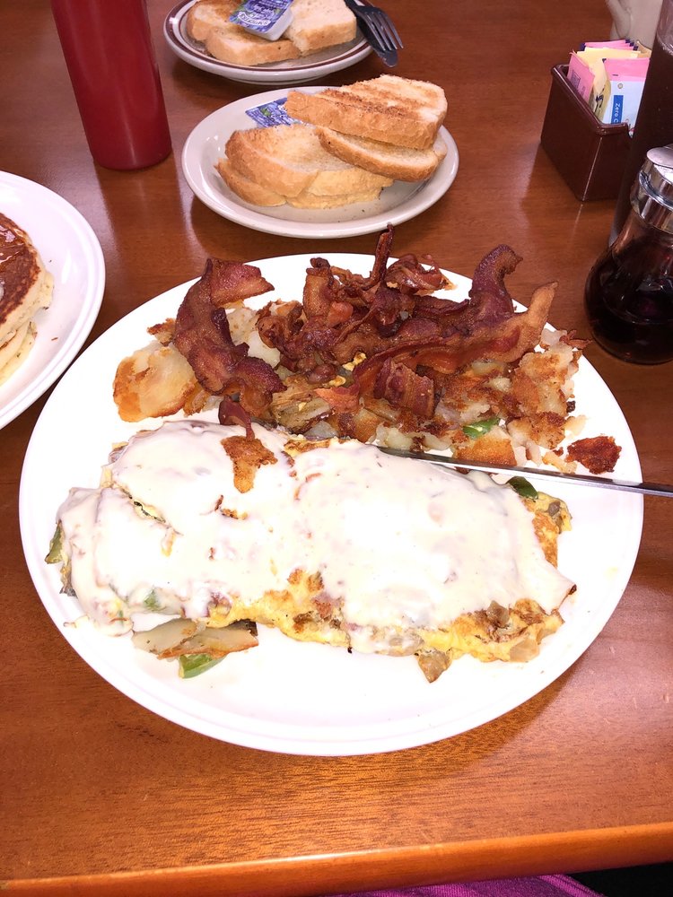 Penny’s Family Restaurant 969 S Glendora Ave, West Covina
