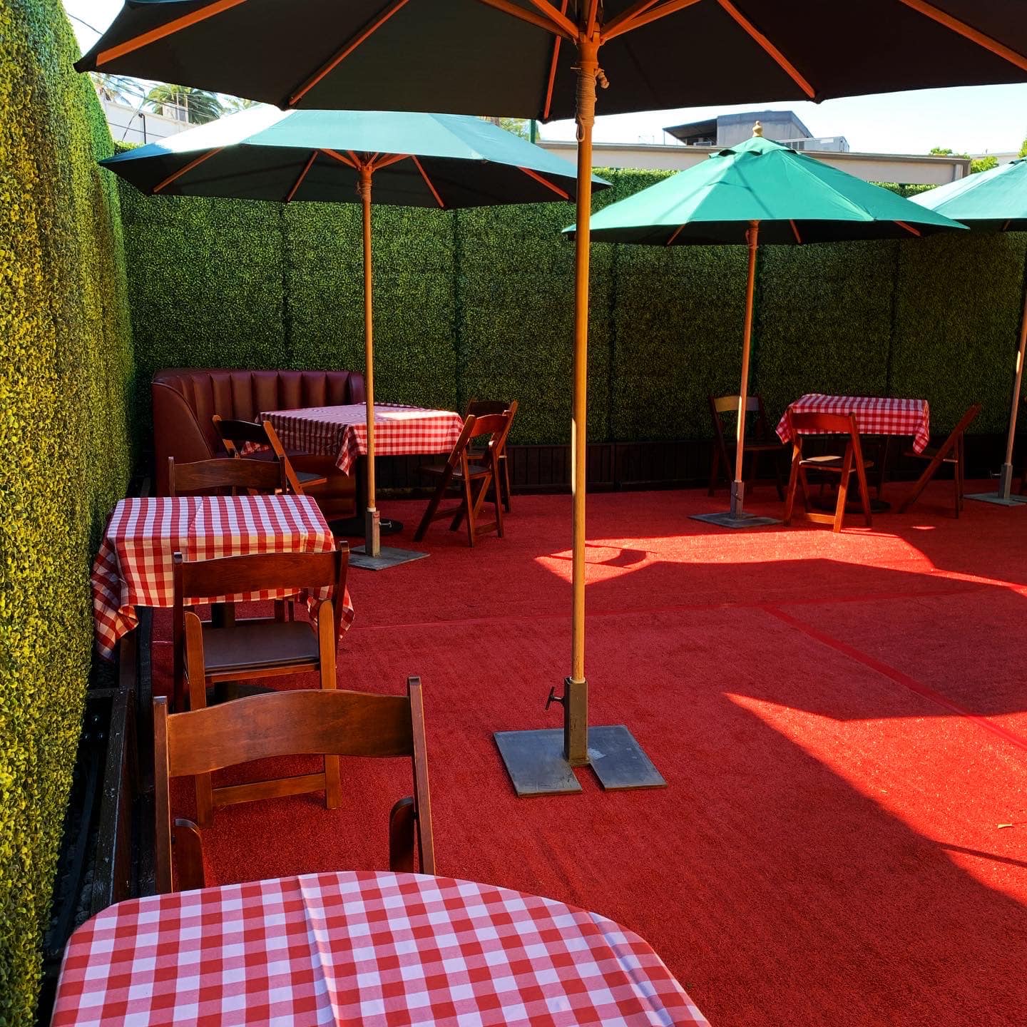 Dan Tana's 9071 Santa Monica Blvd, West Hollywood