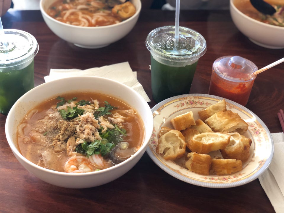 Mai Phung Restaurant 8415 Westminster Blvd, Westminster