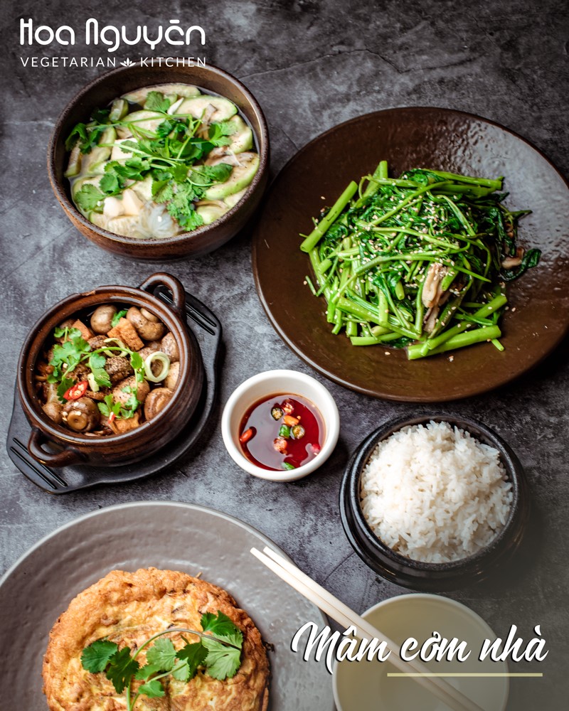 Hoa Nguyên Vegetarian Kitchen 9719 Bolsa Ave, Westminster