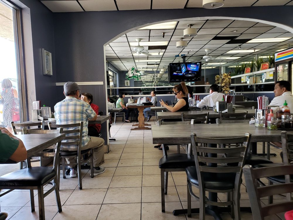 Hu Tieu Thanh Xuan 9191 Bolsa Ave #104, Westminster