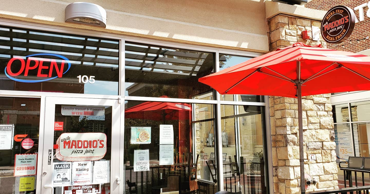 Uncle Maddio's Pizza Joint 10601 E Garden Dr #105, Aurora