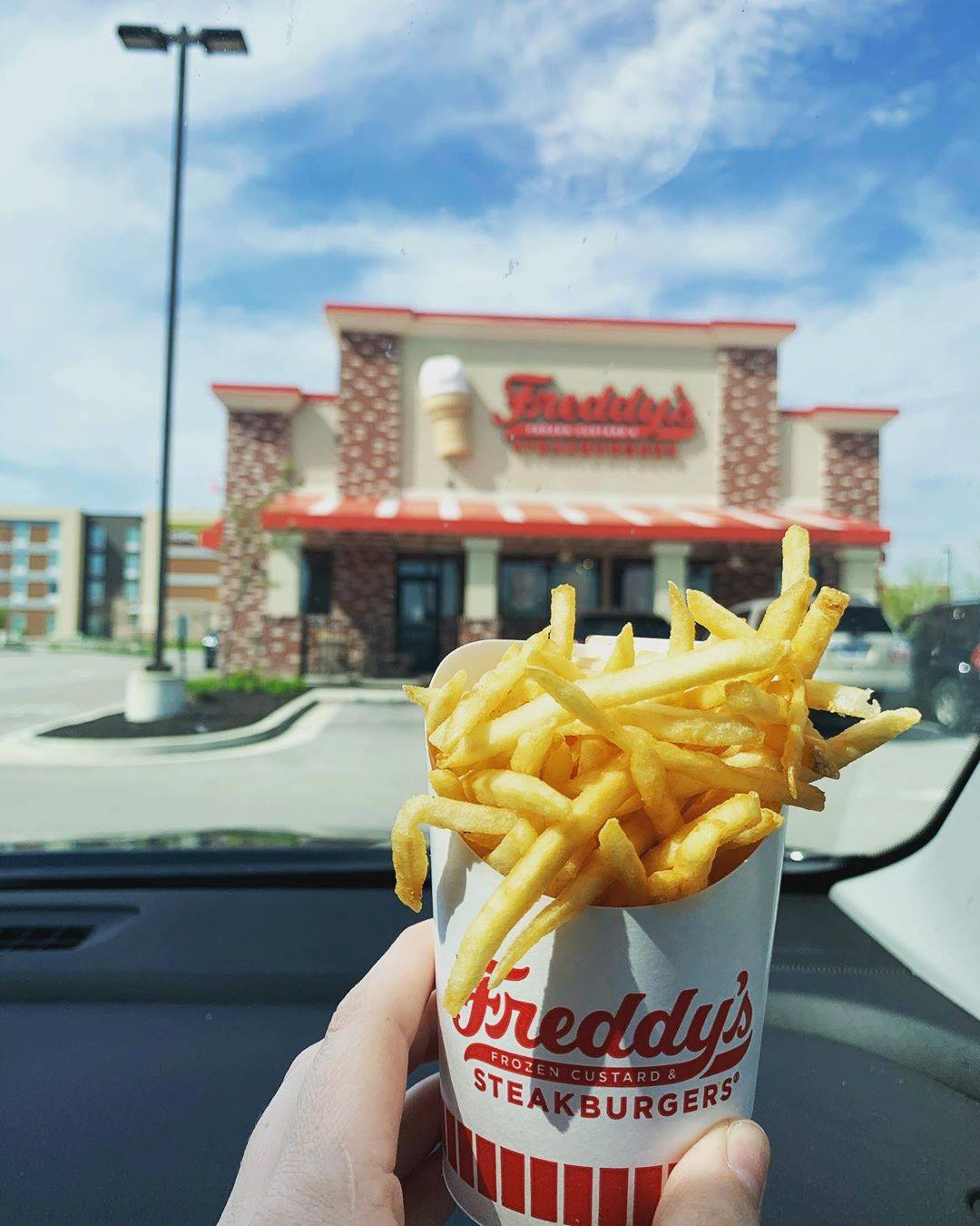 Freddy's Frozen Custard & Steakburgers 1103 S Iola St, Aurora