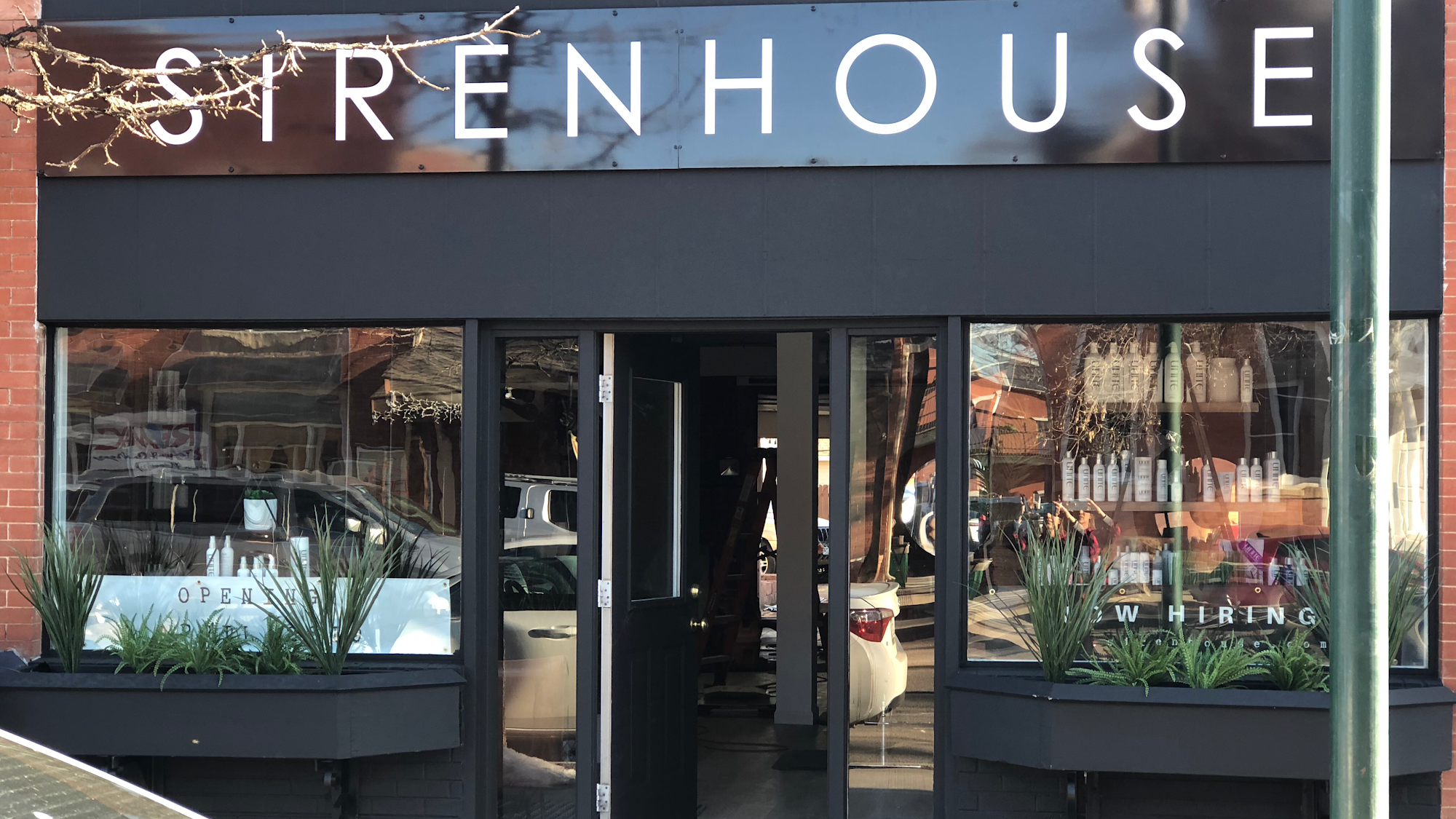 Sirenhouse Salon + Barber