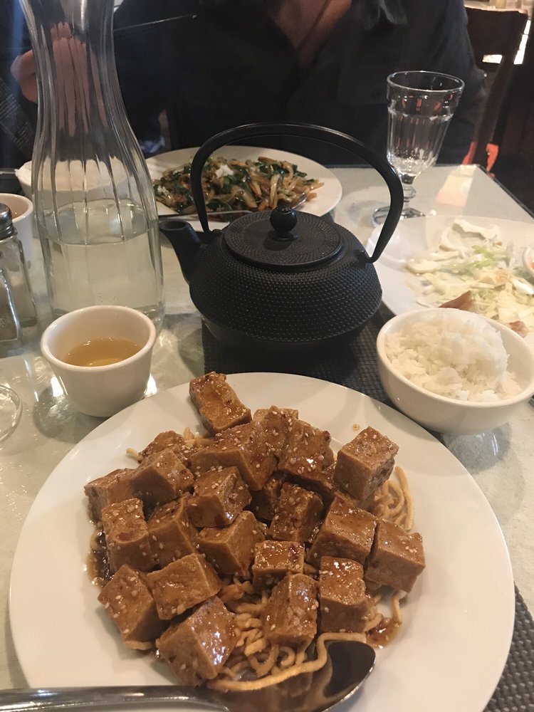 Jin Chan Zhang Restaurant 2835 28th St, Boulder