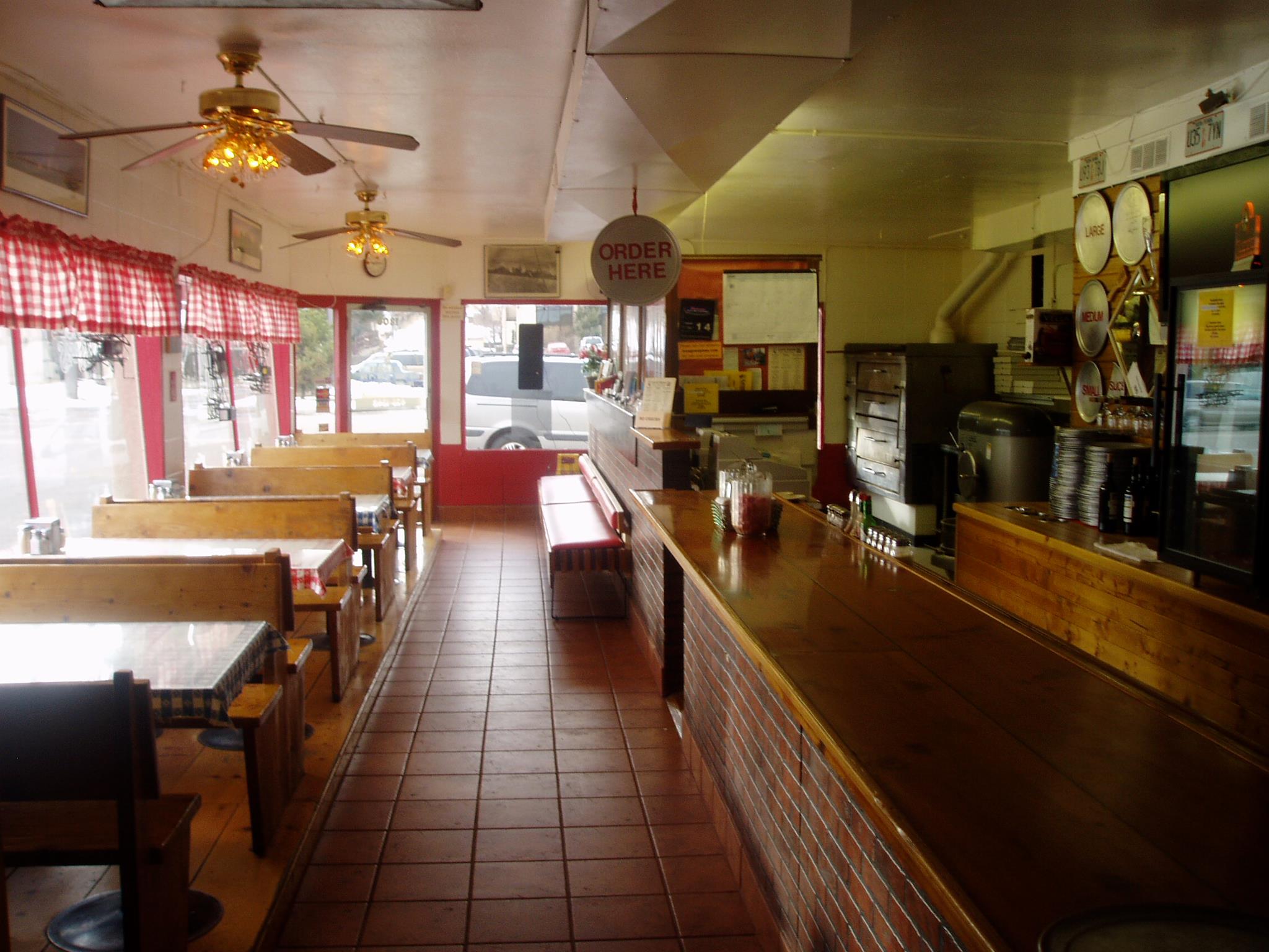 Leon Gessi Pizza 1806 Palmer Park Blvd, Colorado Springs
