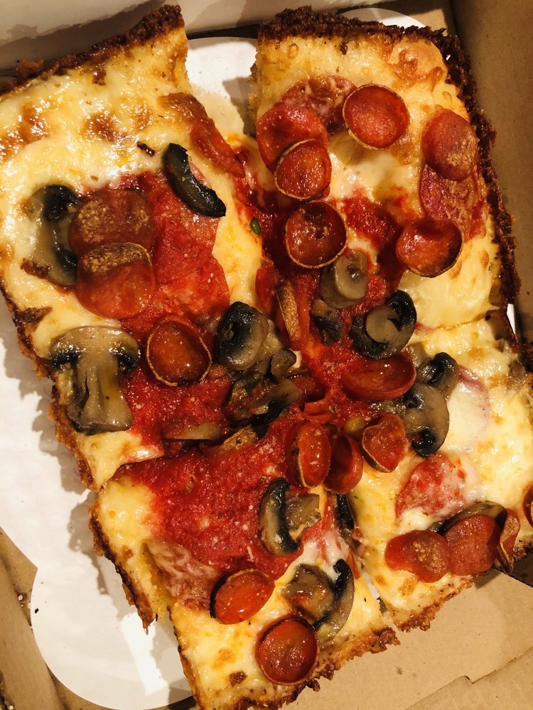 Blue Pan Pizza West Highlands 3930 W 32nd Ave, Denver