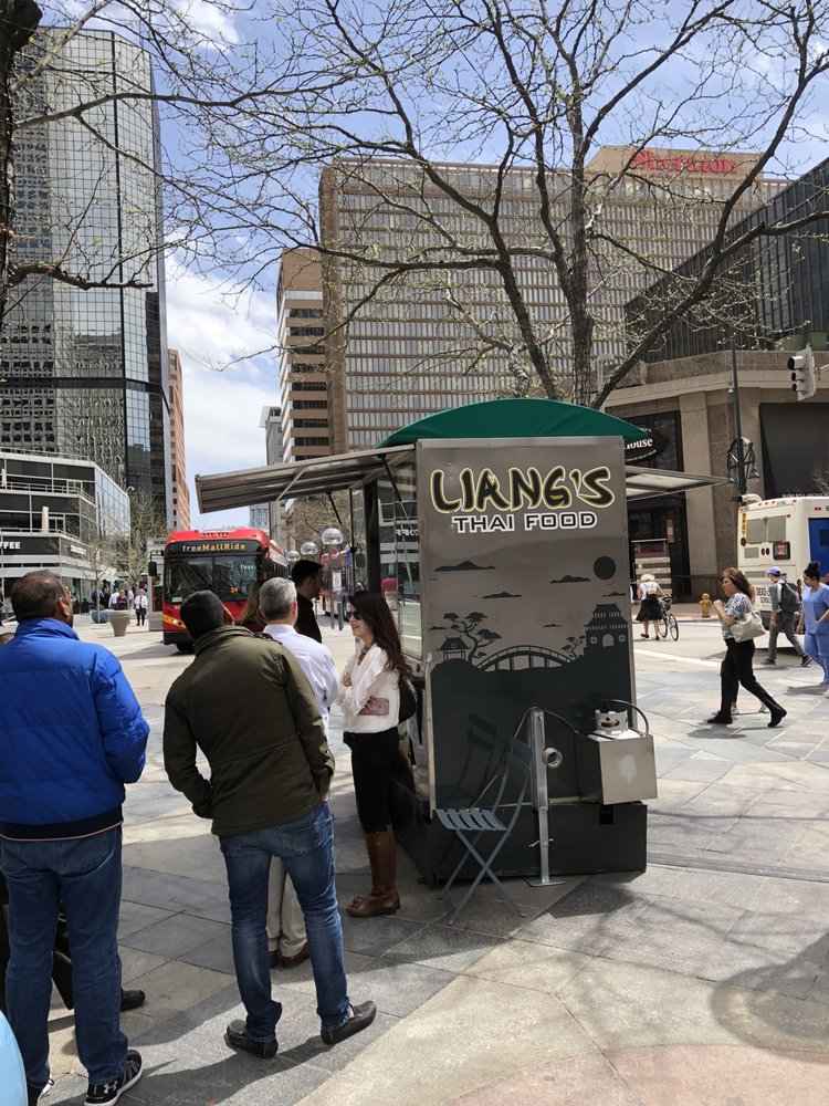 Liang's Thai Food 407-445 16th St Mall, Denver