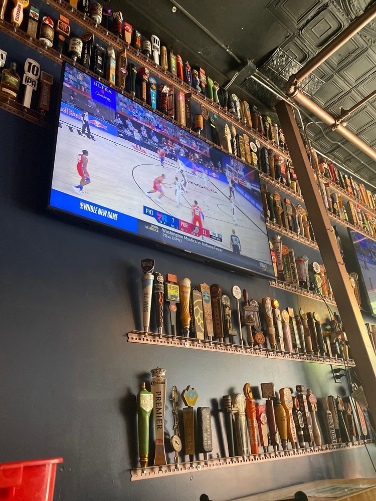 Society Sports and Spirits 1434 Blake St, Denver