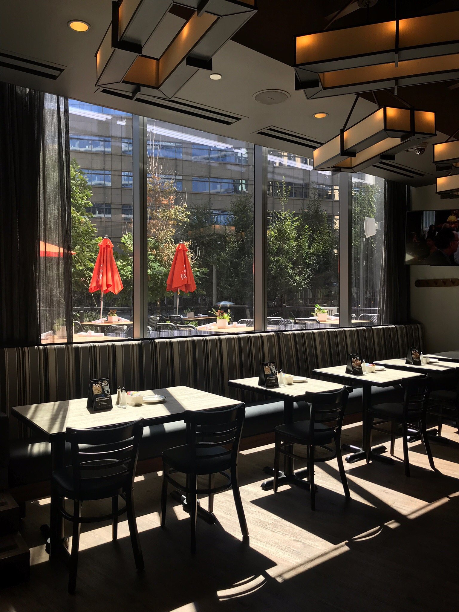 Daily Grill 1607 Wewatta St, Denver