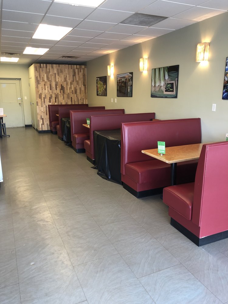 Spoons, Soups, Salads & Sandwiches 1118 W Elizabeth St, Fort Collins