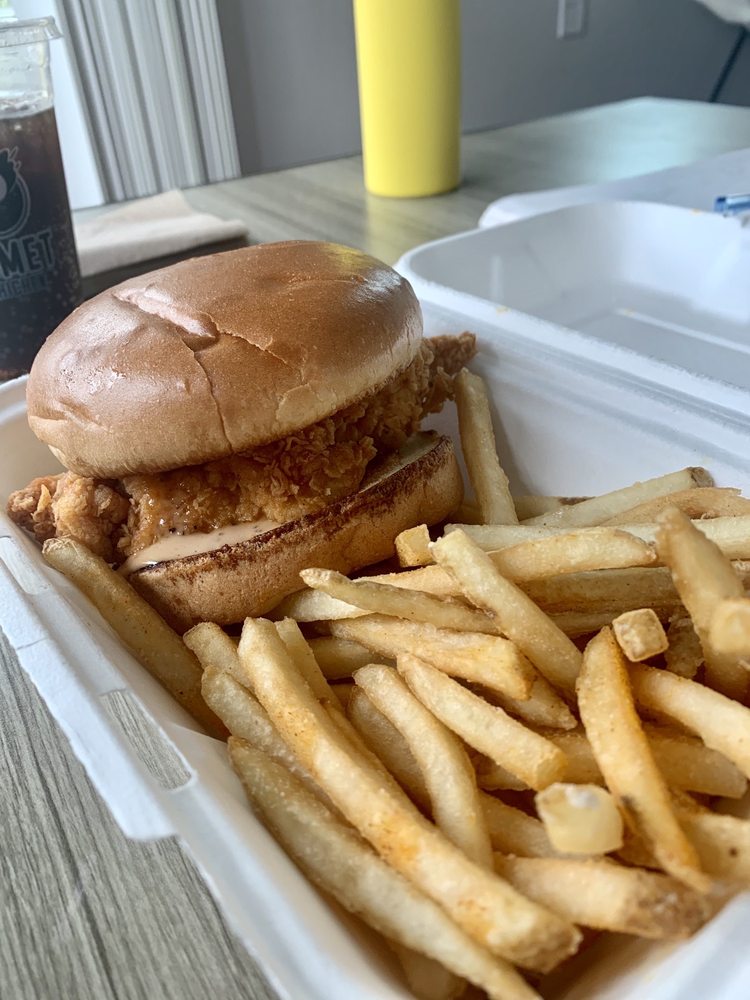 Comet Chicken 126 W Mountain Ave, Fort Collins