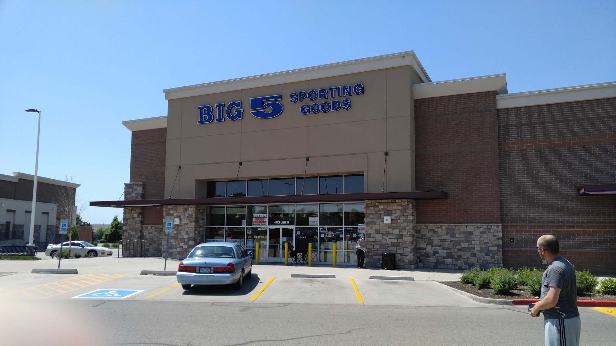 Big 5 Sporting Goods