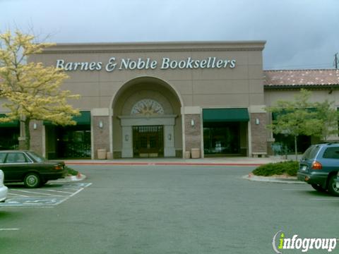 Barnes & Noble Denver West Village, 14347 W Colfax Ave, Lakewood