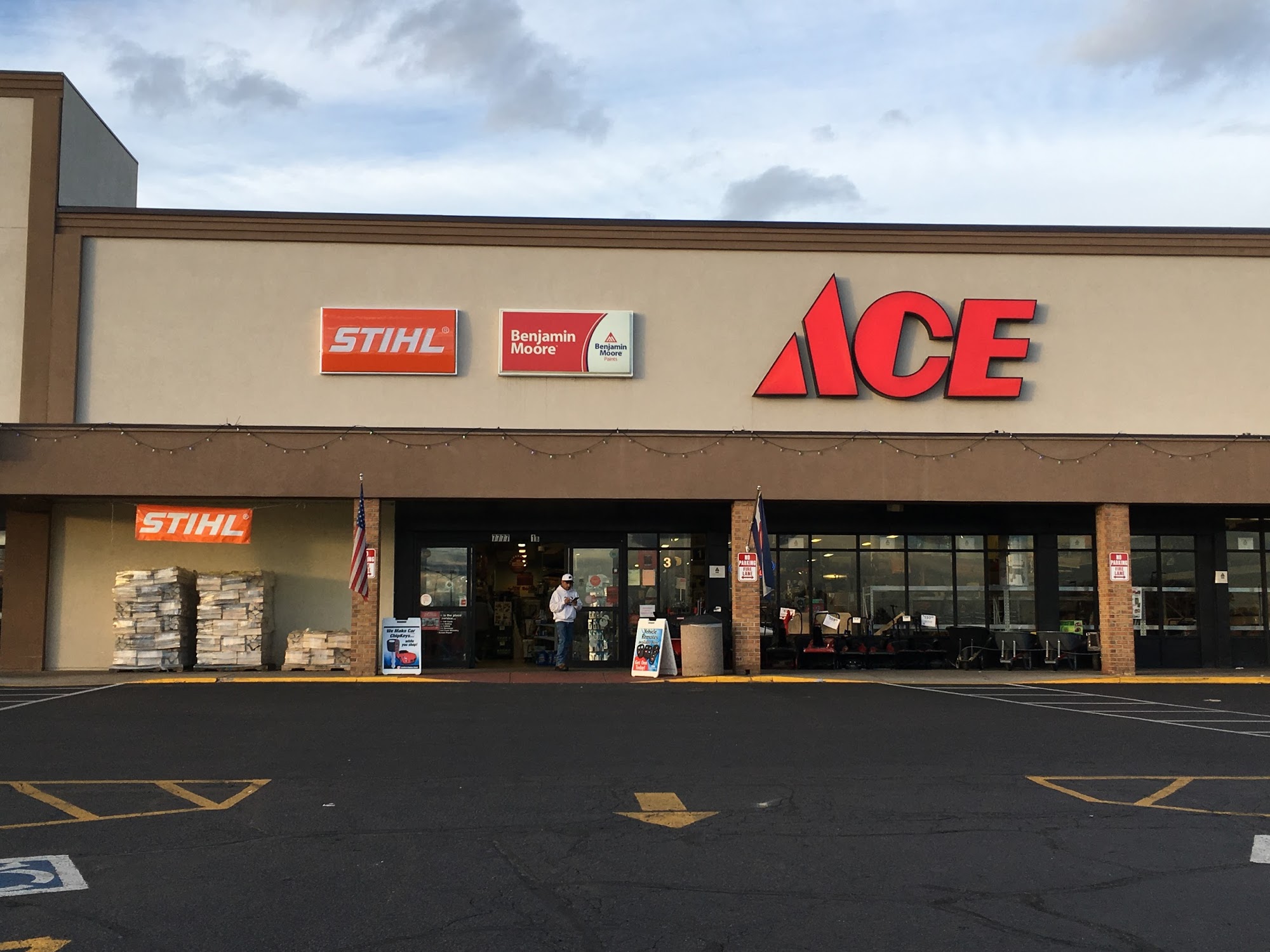 Ace Hardware of Jewell Square