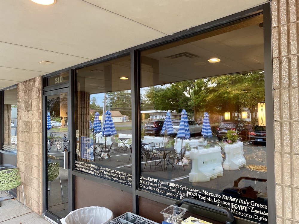 Avon, CT Restaurants Open for Takeout, Curbside Service and/or Delivery