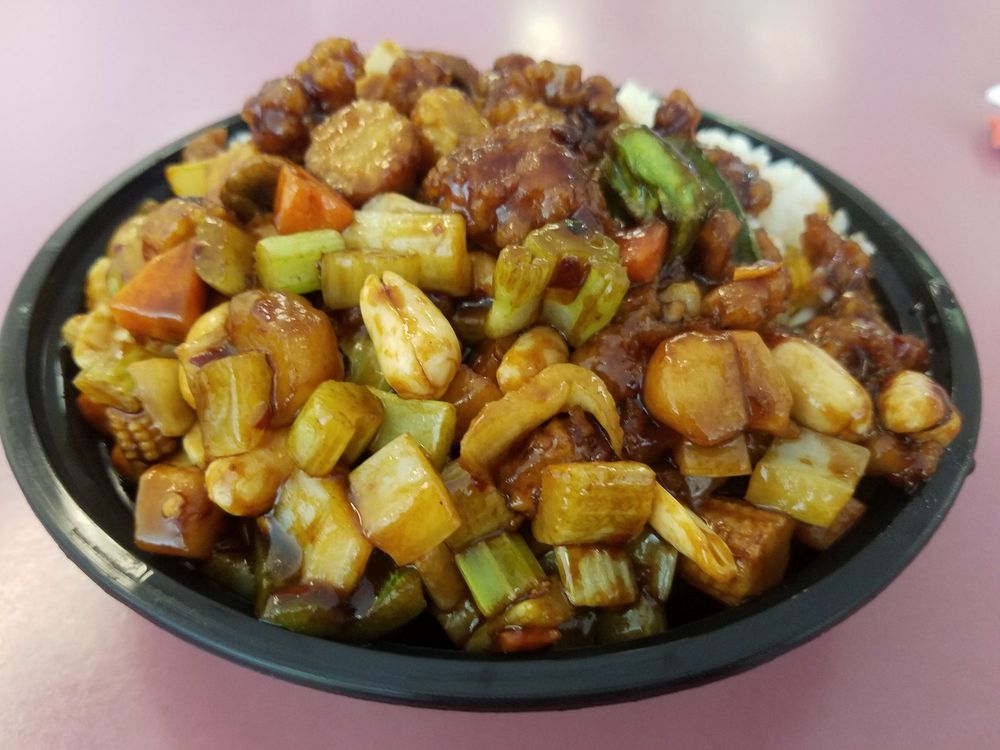 Great Wall Chinese Restaurant 132 S Rd, Enfield