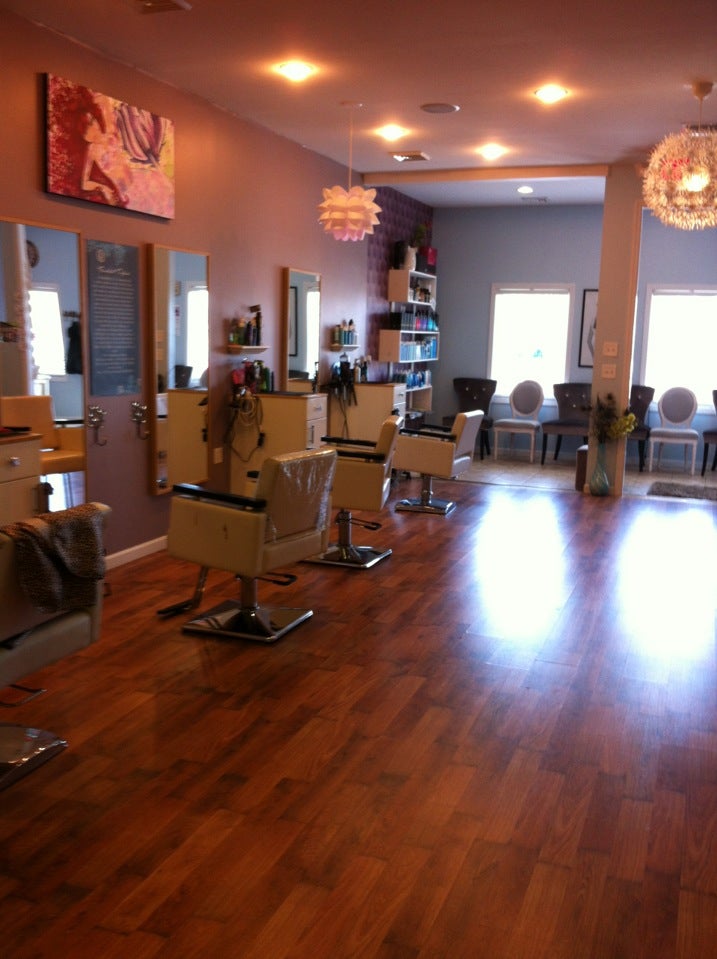 Bombshell Beauty 1069 Voluntown Rd, Griswold